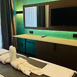 Ξενοδοχείο Atliman 4*