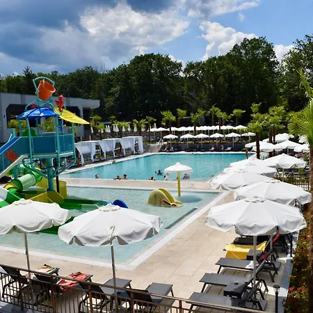 Hotel Atliman 4*